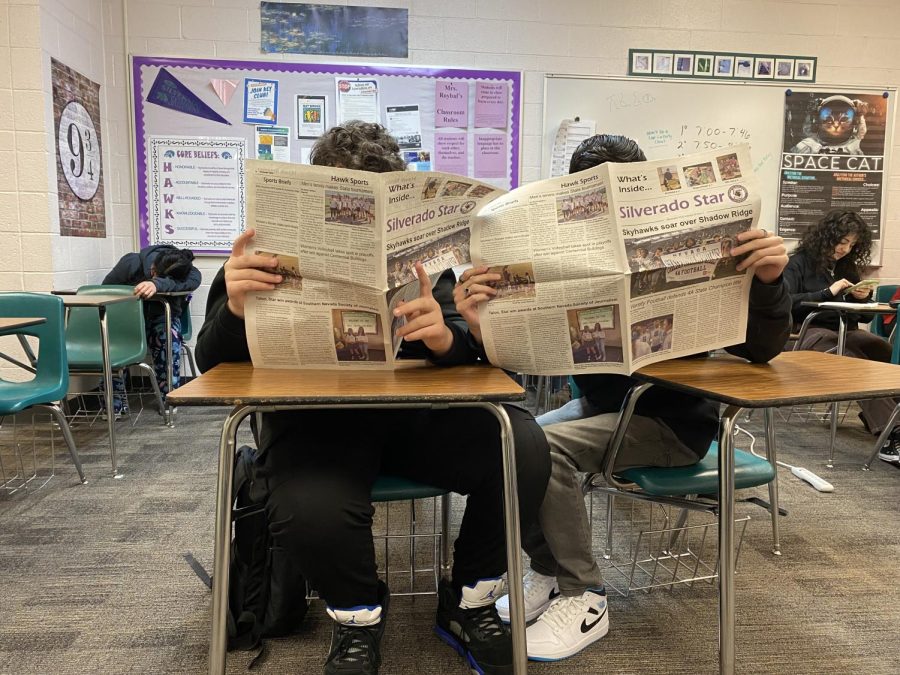 Students read the first issue of this years Silverado Star.