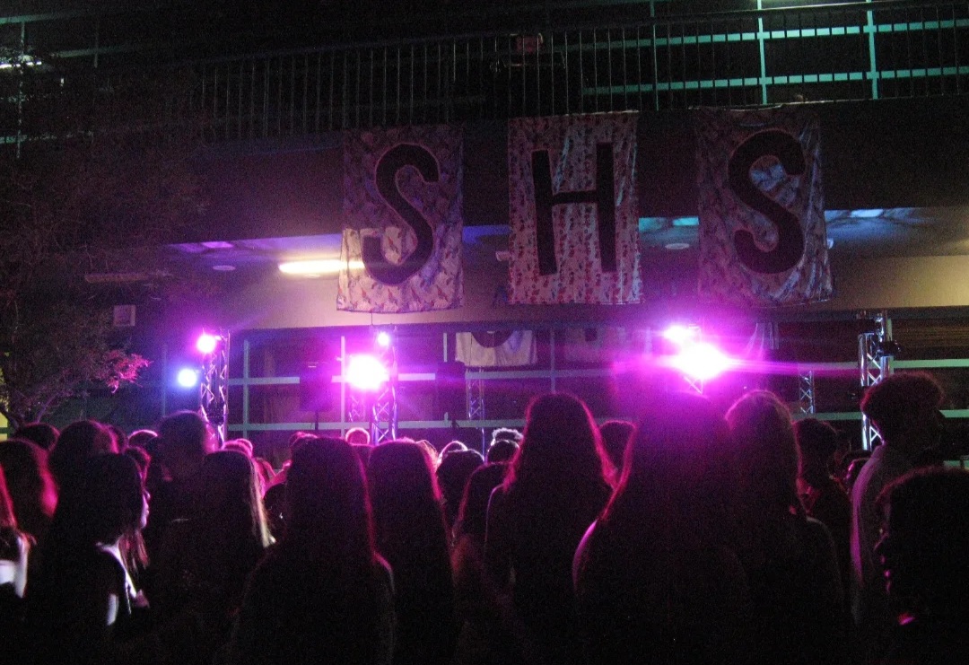 Students dance at the Homecoming Rave on Sept. 26.
